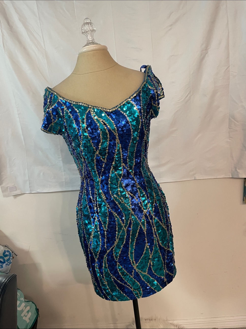 Vintage Alyce Designs Off-Shoulder Blue & Teal Sequin Cocktail Dress